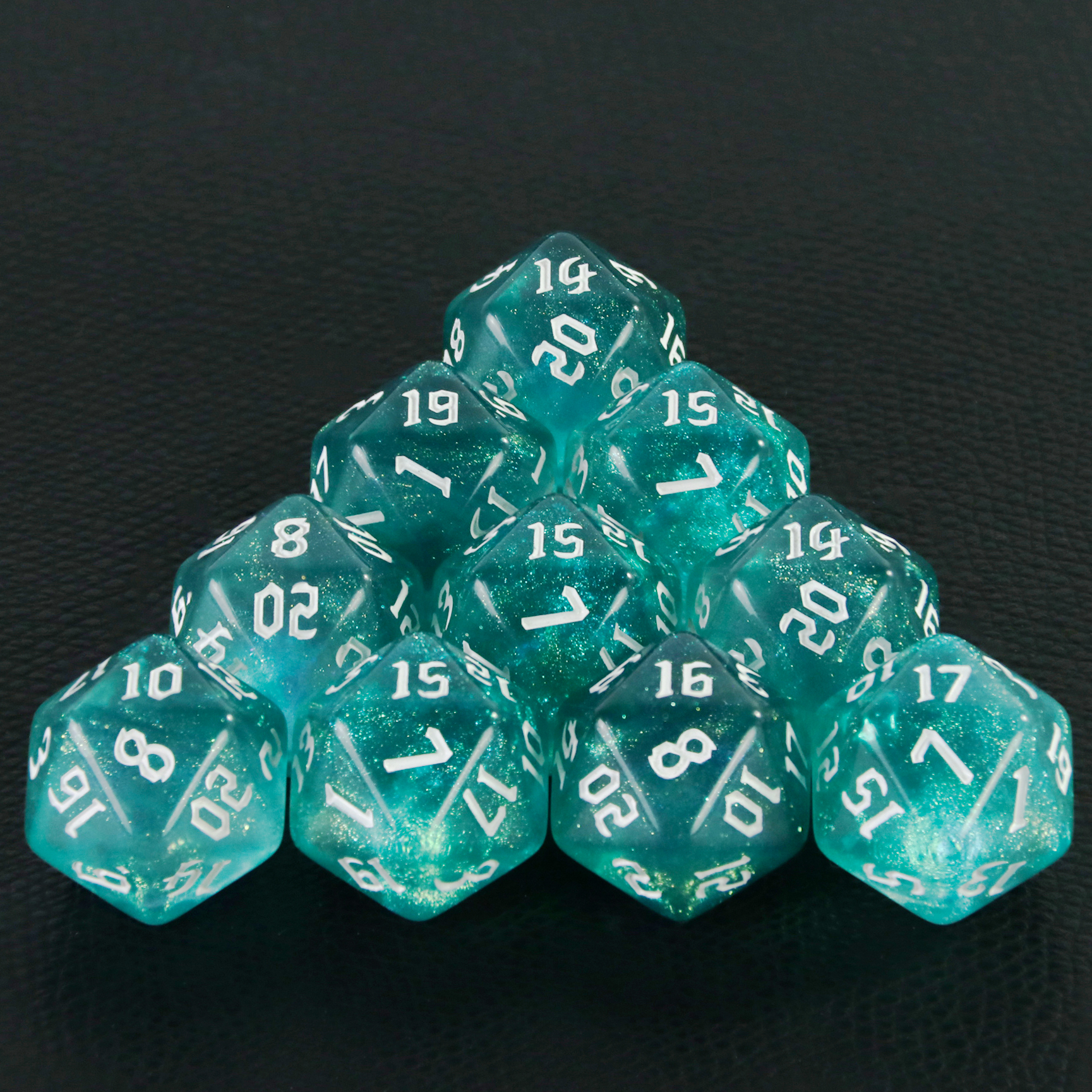 Assorted Color D20 Polyhedral  - đánh giá và giá Board Game Pandemic