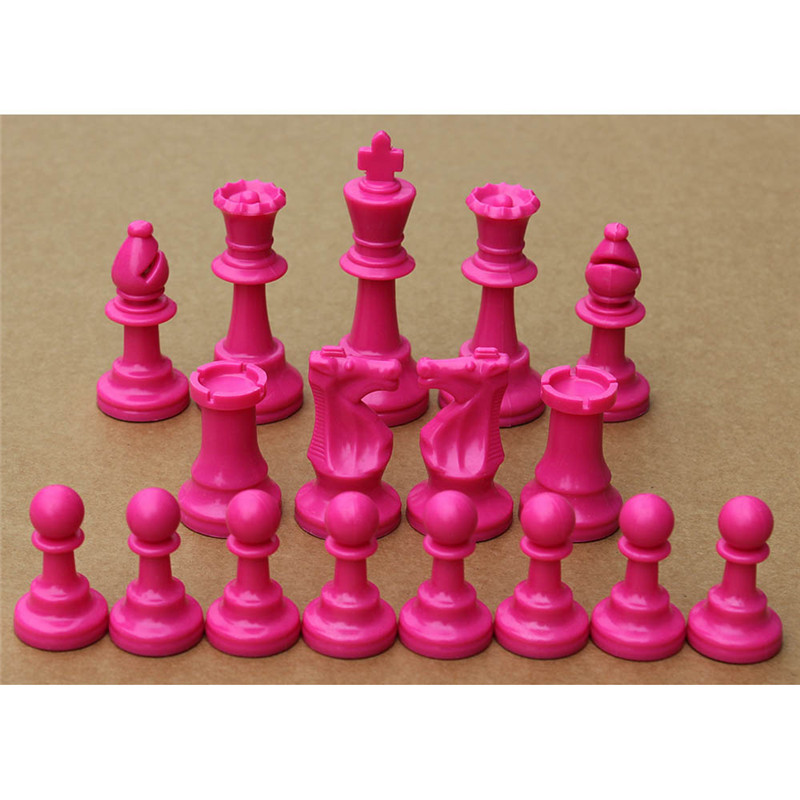Colorful Plastic Chess Pieces  - đánh giá và giá Board Game Queen
