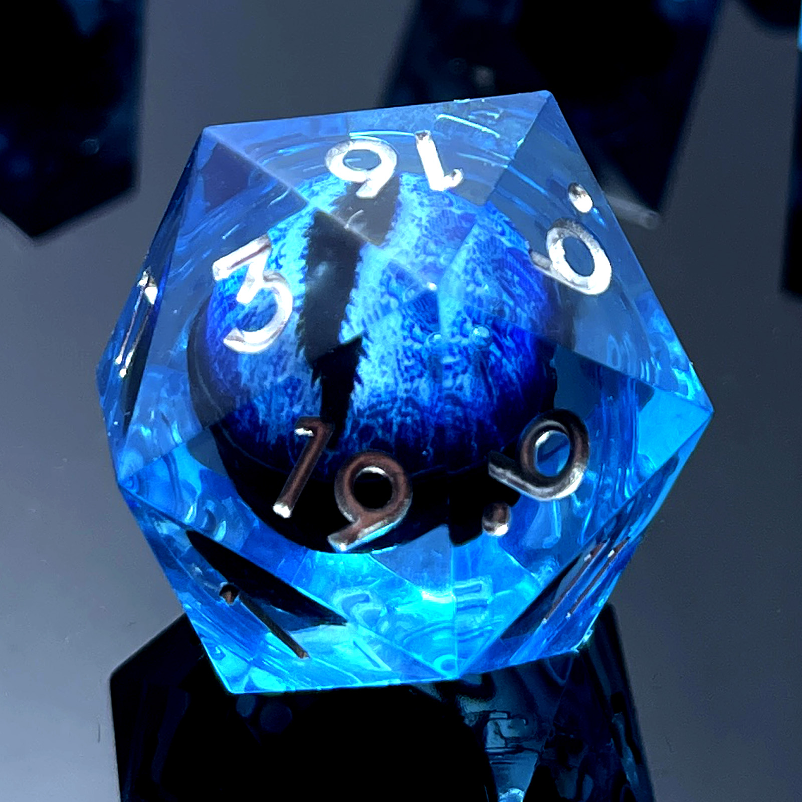 Boardgame 7 Die Polyhedral Cry - đánh giá và giá Board Game Pandemic
