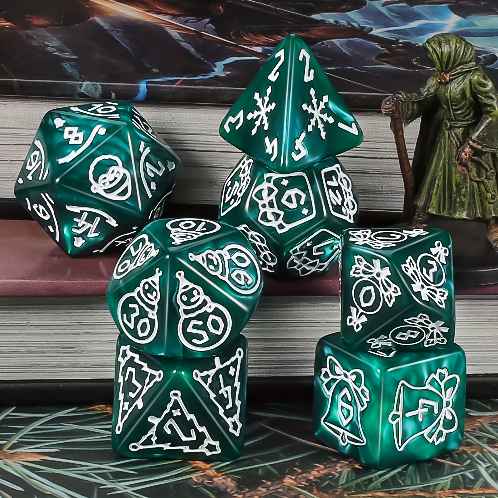 DND Dice Set -7pc Christmas Po - đánh giá và giá Board Game Pandemic